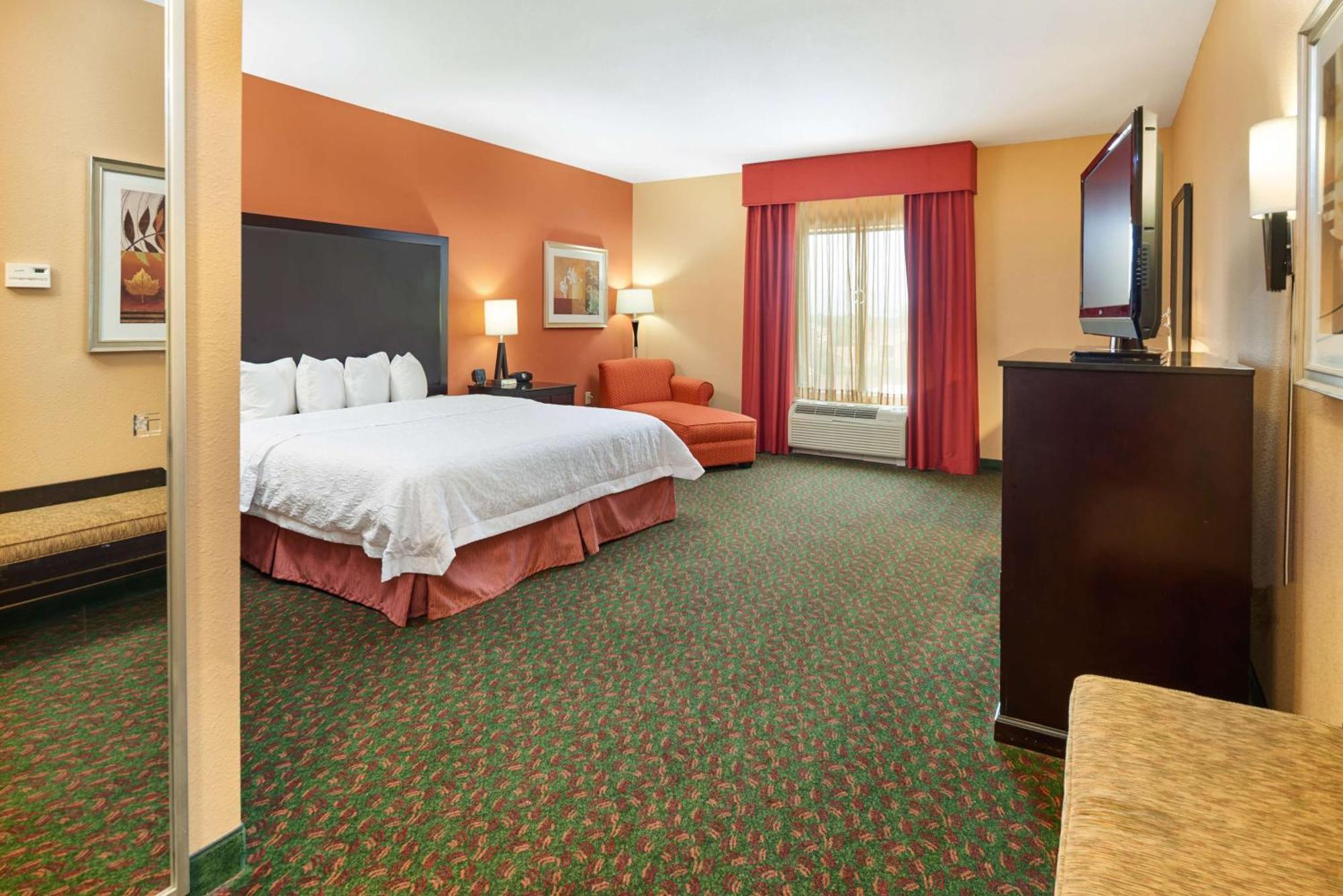 Hampton & Waco-south 3*