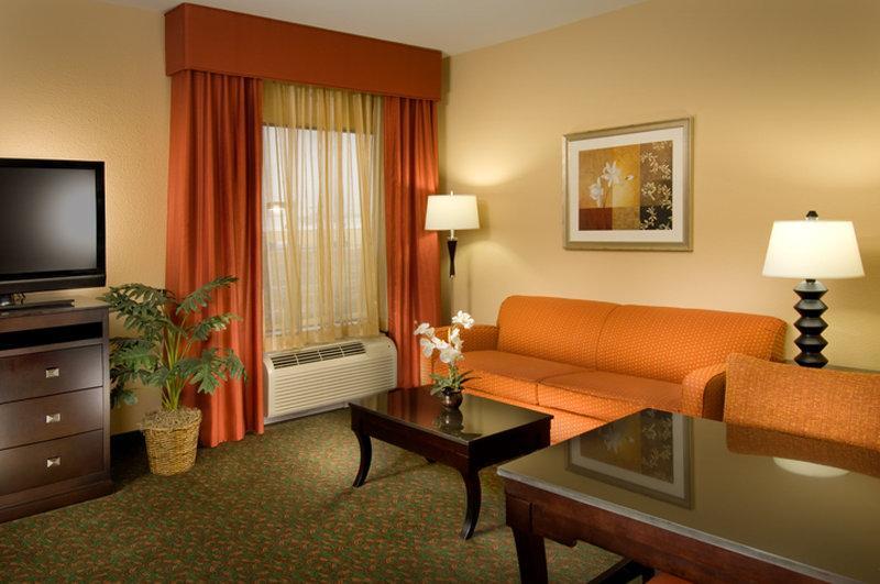 Hampton & Waco-south 3* Waco