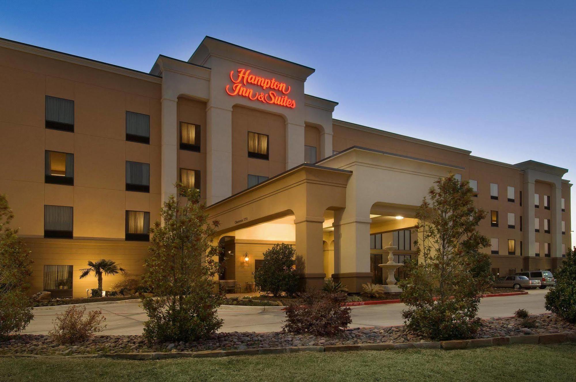 Hampton & Waco-south Hotel